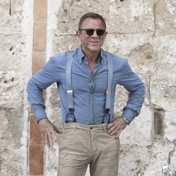 Daniel Craig in bretels